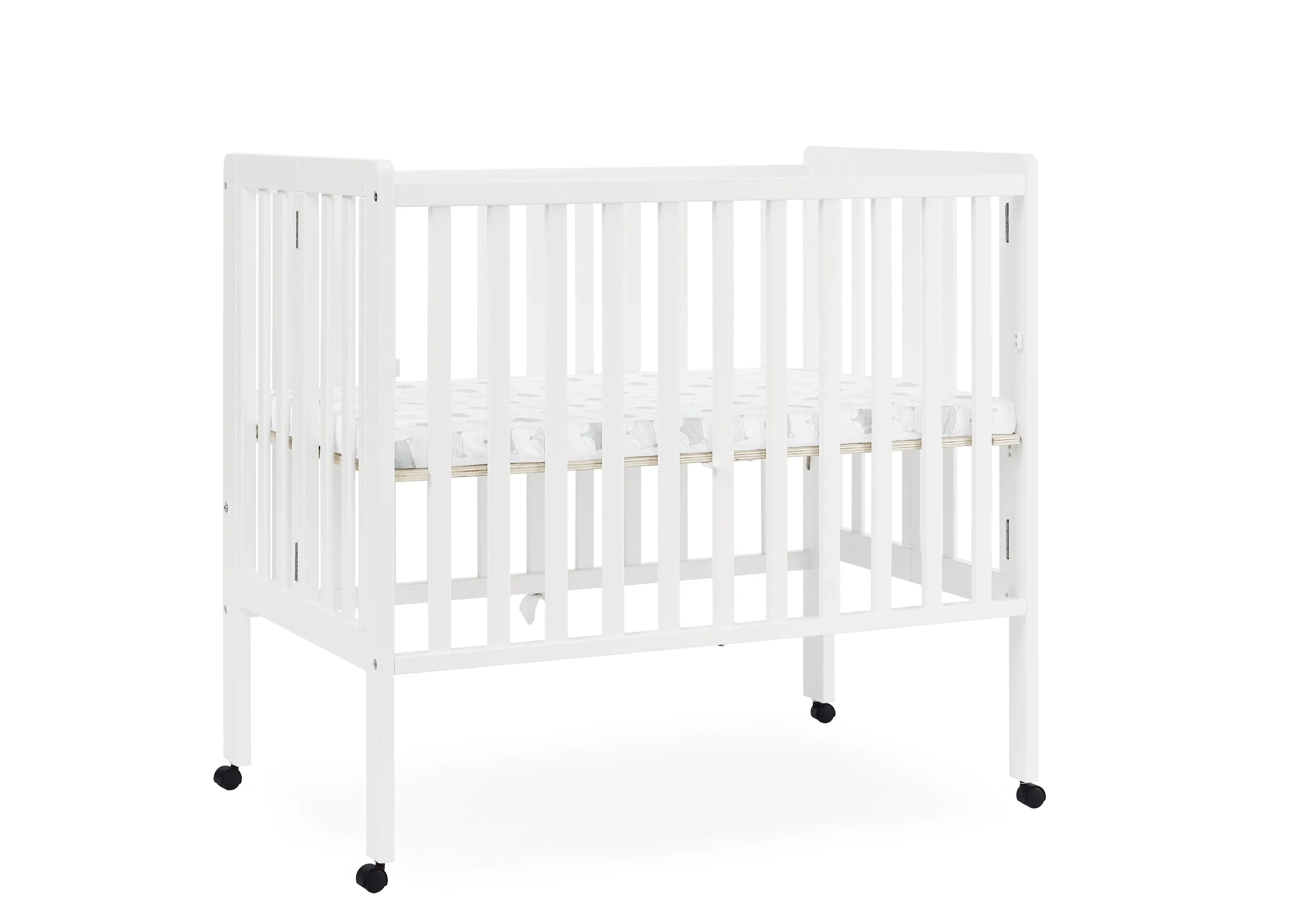 Lee Portable Folding Mini Crib with 1.5-Inch Mattress