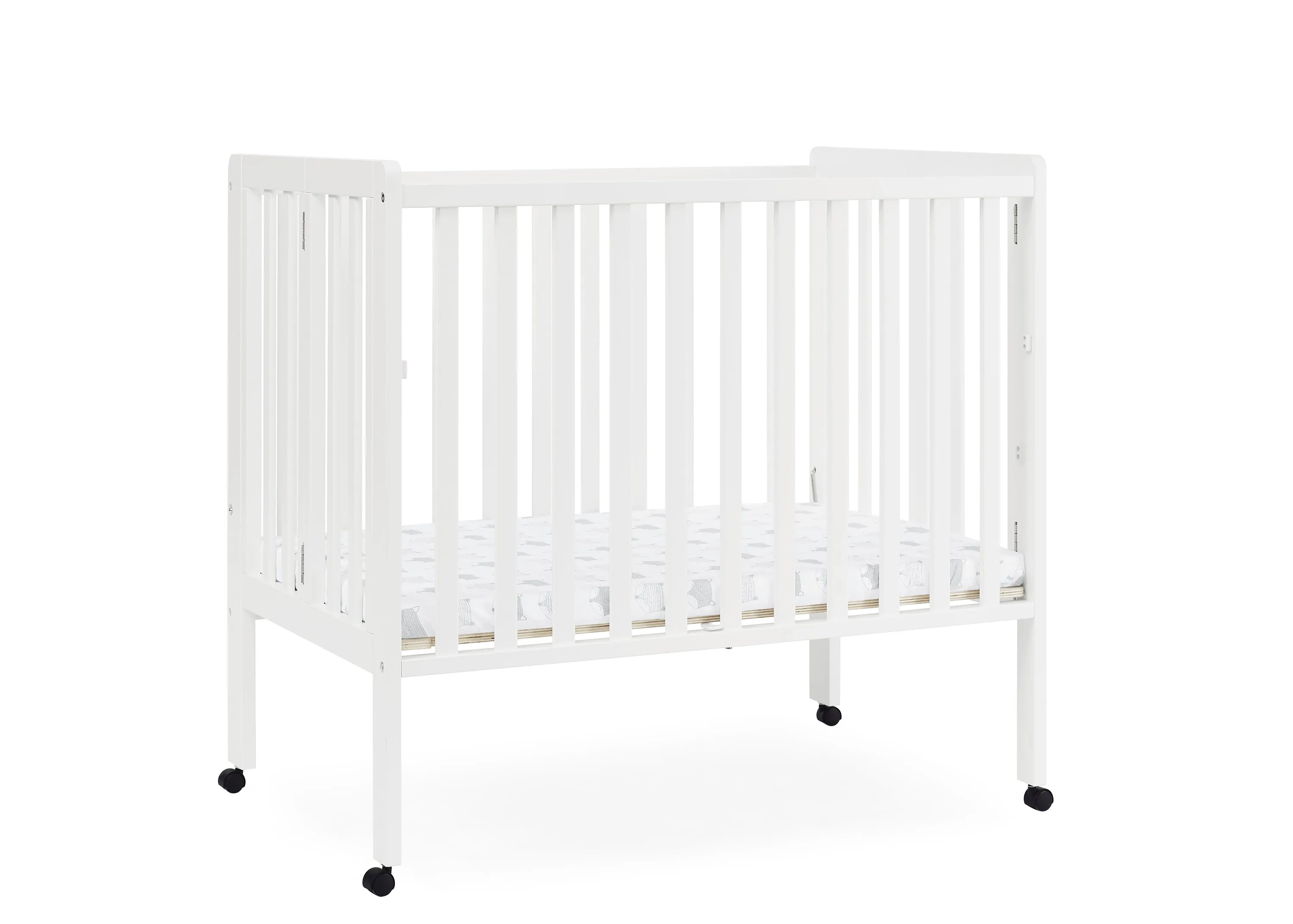 Lee Portable Folding Mini Crib with 1.5-Inch Mattress