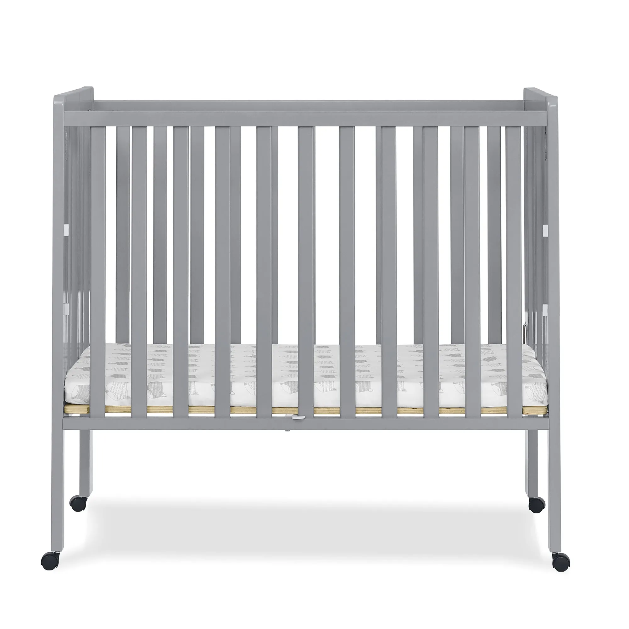 Lee Portable Folding Mini Crib with 1.5-Inch Mattress