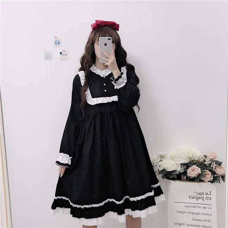 Lolita Lace Flare Sleeved Dress