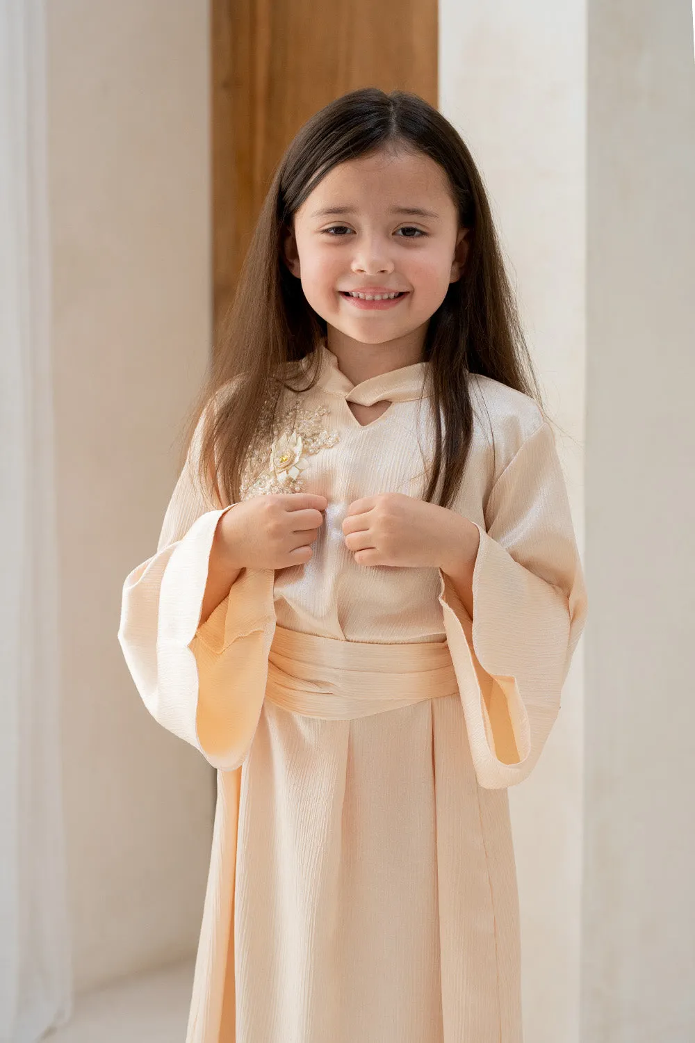 Pearl essence Kids Abaya