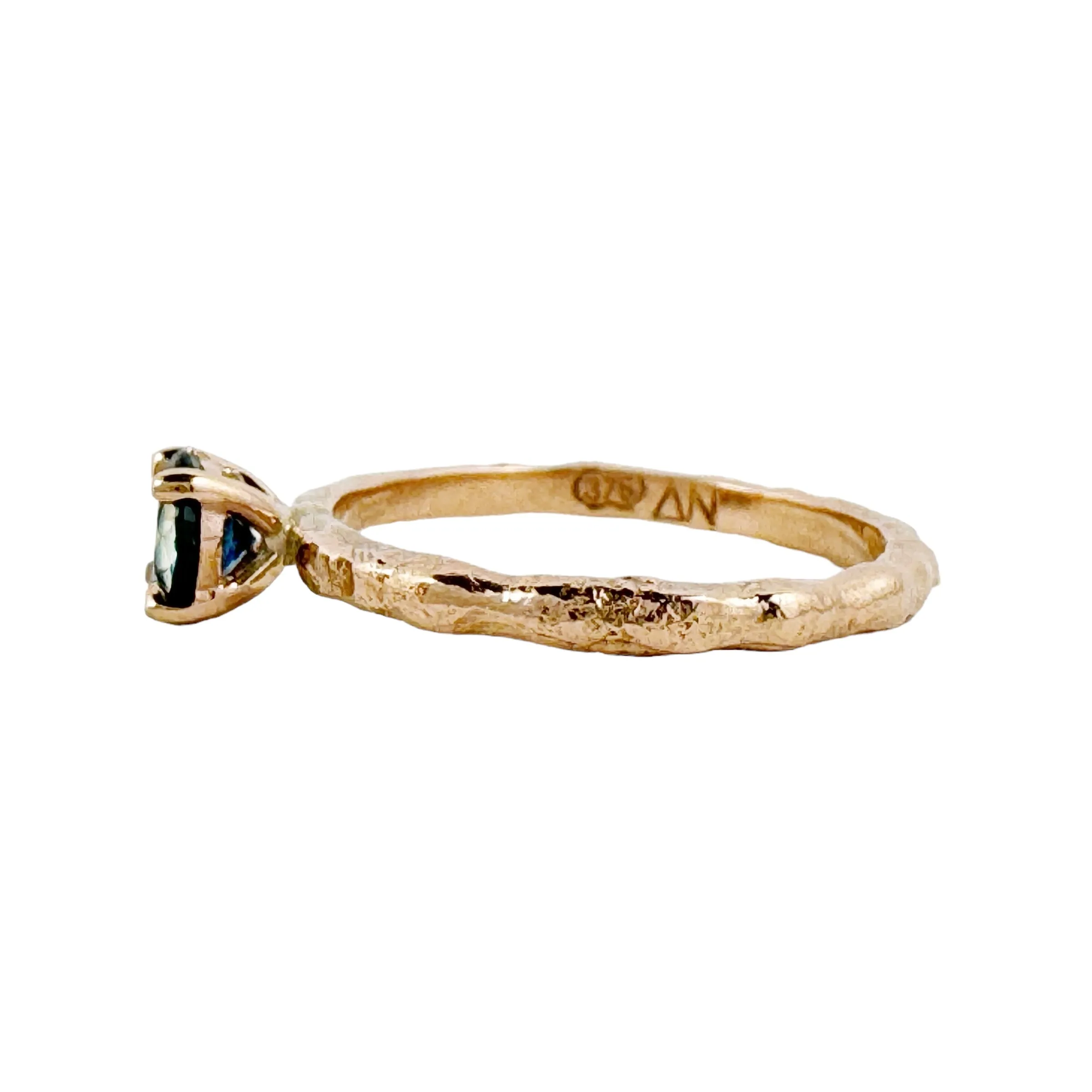 Rina Ring with Australian Sapphire & Rose Gold - Aislinn Neave